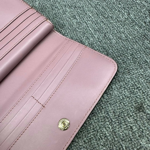 100% Authentic Burberry Leather Wallet - Picture 9 of 15